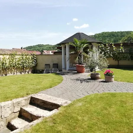 Haus Toskana, Kleines Im Toskanagarten Bad Sulza