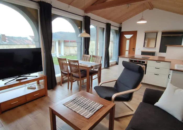 Haus Toskana, Kleines Im Toskanagarten Bad Sulza